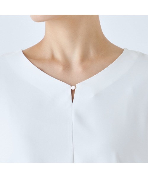 SUIT SELECT ブラウス シャツ 「透け軽減・マットサテン素材」メタル