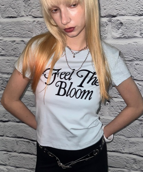 tシャツ FROCKY PRINT SHORT TEE レディース FROCKY PRINT SHORT TEE｜CONVERSE TOKYO (コンバーストウキョウ