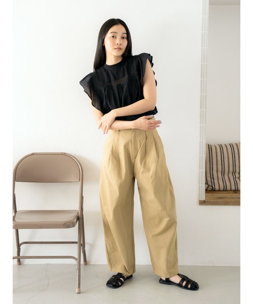 ＼SALE15%OFF+2点購入で10%OFFクーポン有／即日発送/Ungrid アングリッド コットンノースリフリルブラウス 112530447001  25SS 2025春夏 キャンセル返品不可 セール】コットンノースリフリルブラウス（シャツ/ブラウス