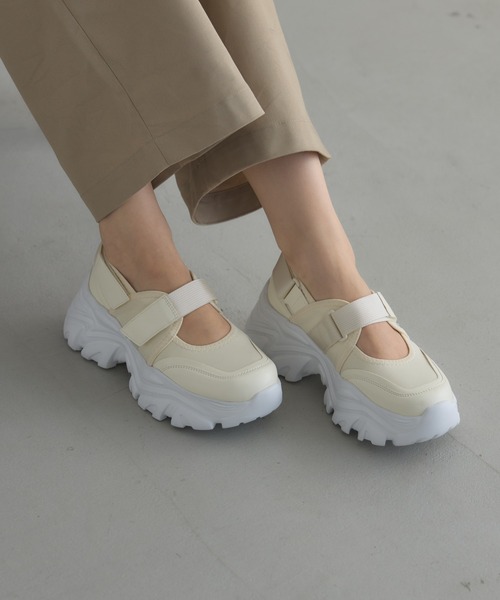週末限定値下❗️未使用　ショセ　plus by chausser メリージェーン &. NOSTALGIA シューズ 「ZOZO限定」スニーカーソールメリー