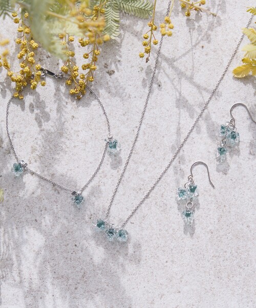 ネックレス 「HARIO Lampwork Factory」ネックレス ひとふさのミモザ レディースの画像