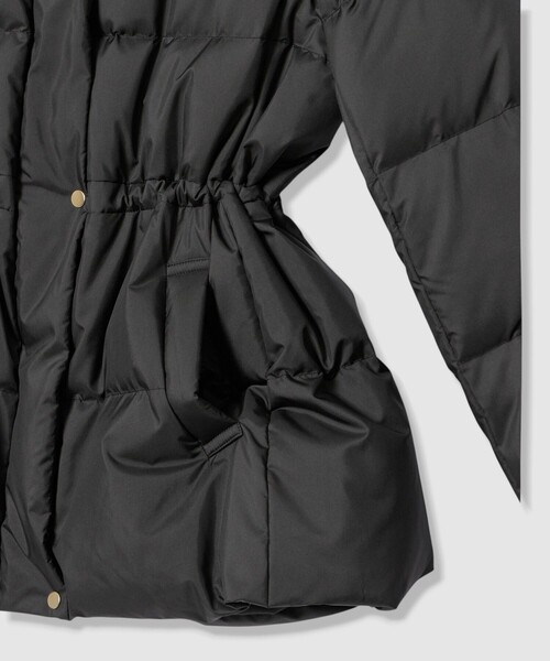 【ANAYI美品】 ブラック マットサテン ダウンジャケット ANAYI（アナイ） ダウンコート ダウンジャケット マットサテンペプラム