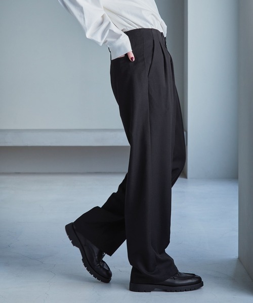 SERACE スラックス 「SERACE」Wide silhouette straight slacks