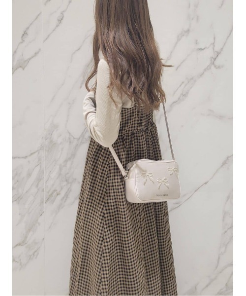 Maison de FLEUR ショルダーバッグ バッグ ビジューリボン