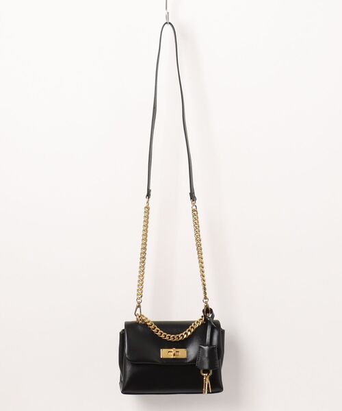 CHARLES & KEITH◆Kerry チェーンハンドル クロスボディバッグ M CHARLES & KEITH｜Kerry ケリー チェーンハンドルバッグ