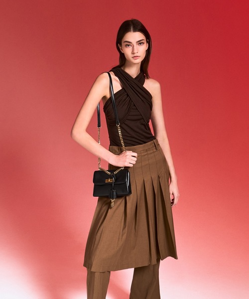 追跡★Charles&Keith Mini Kerry キーチャーム ショルダーバッグ 追跡☆Charles&Keith Kerry キーチャーム付 ショルダーバッグ