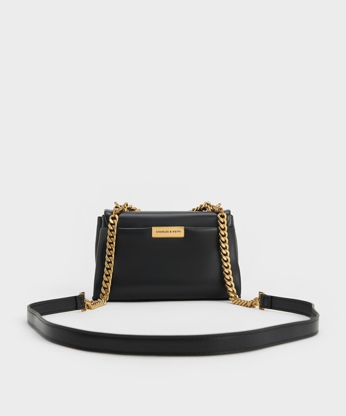 追跡★Charles&Keith Mini Kerry キーチャーム ショルダーバッグ 追跡☆Charles&Keith Kerry キーチャーム付 ショルダーバッグ