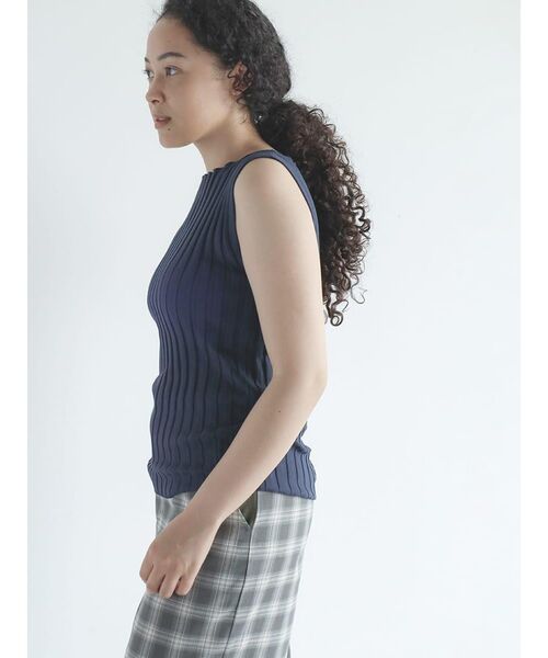 FIKA. ニット セーター Wide rib sleeveless pullover