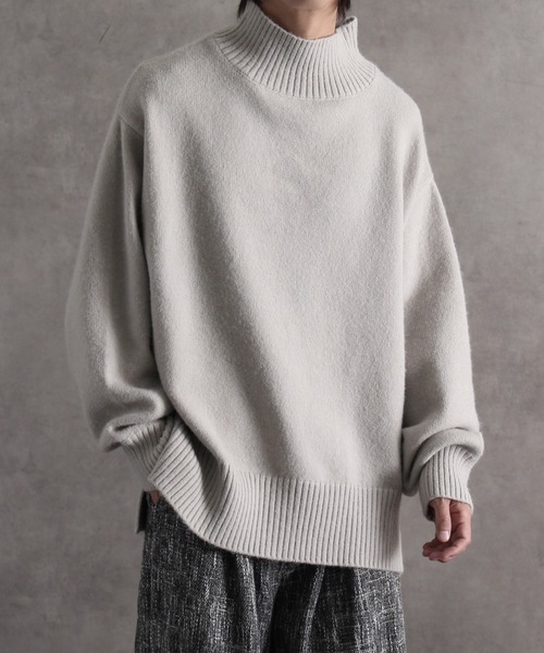 Stone  ライトグレー ニット M STONE ISLAND ライトグレー ニットセーター