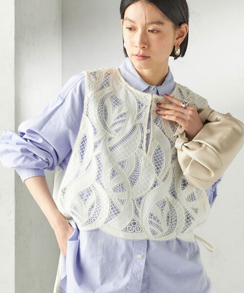 SHIPS シップス　0 x ones レース　ジレ　ベスト　手洗い可　完売 SHIPS（シップス） ベスト ジレ 「手洗い可能」刺繍 スカラップ レース