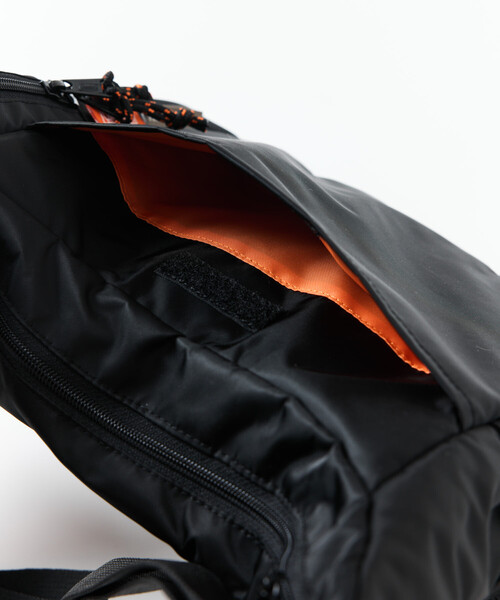 Coleman（コールマン） ショルダーバッグ 別注 WALKER COOL SHOULDER