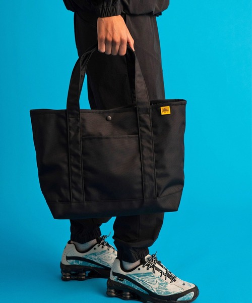 原価13,200円！ 新品KELTY トートバッグ PICNICTOTE トートバッグ KELTY（ケルティ） 【SALE 28%OFF】 KELTY PICNIC TOTE ピクニック