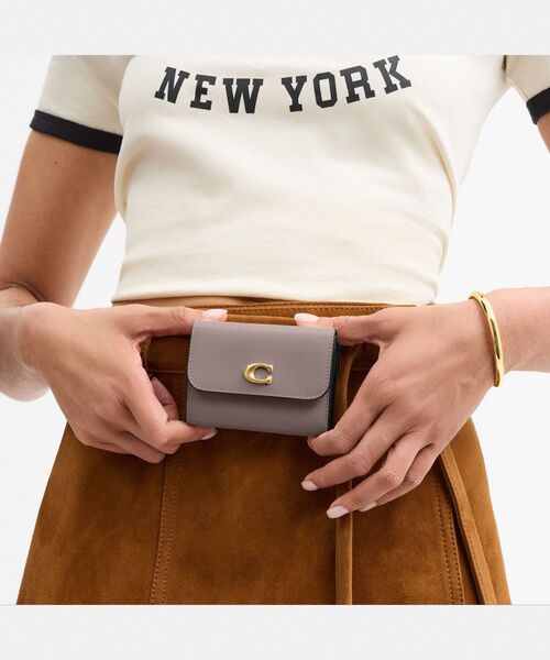 「COACH」 財布 ONE グレー系その他 レディース