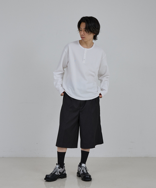 「AH ABAHOUSE」 長袖Tシャツ 46 グレイッシュベージュ メンズ_画像2