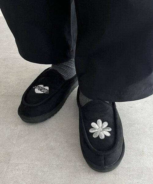 【関税送料込】DOLCE&GABBANA 刺繍入 パイル地 スライドサンダル CPCM サンダル 刺繍スライドモカシンサンダル レディース メンズ