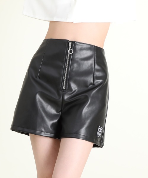 PINKHUNT（ピンクハント） パンツ 前ZIPフェイクレザー ショートパンツ