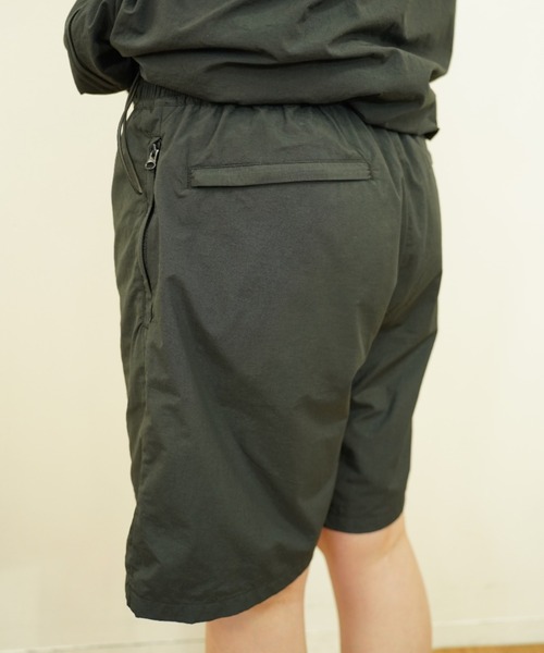 「BROKEN BASE」 ショートパンツ MEDIUM ブラック メンズ_画像4