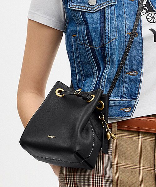 COACH（コーチ） ショルダーバッグ バッグ ジェイド ドローストリング