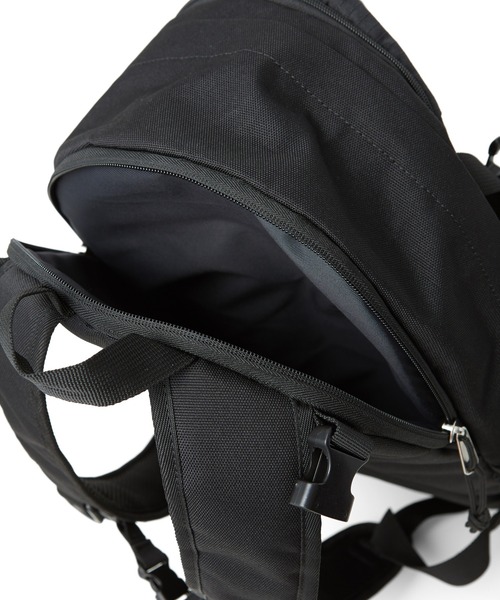 XLARGE（エクストラ ラージ） デイバック リュック FRONT ZIP POCKET