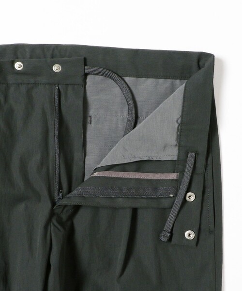 新品未使用タグ付き【BEAMS+】1プリーツウールトラウザーズ　SIZEM BEAMS PLUS 1 Pleat Combat BEAMS PLUS Tropical (pants, casual