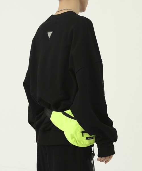 Zip Pocket Sweatshirt WO21W2TP10 