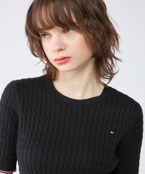 TOMMY HILFIGER ニット 「ESSENTIALS」ケーブルクルーネックショート 