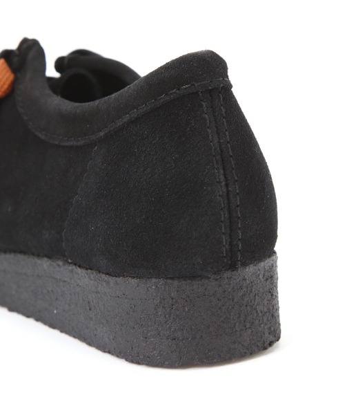 Clarks（クラークス） デッキシューズ モカシン WALLABEE BLACK SUEDE