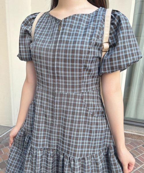 即購可NODRESS ストライプ柄パフスリーブミニワンピースy2k 完売品　レア F i.n.t ワンピース パフスリーブチェックミニワンピース/fint