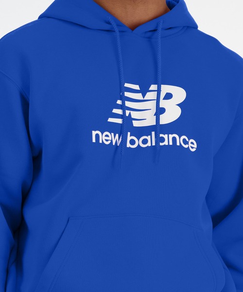New Balance トレーナー スウェット Sport Essentials Stacked