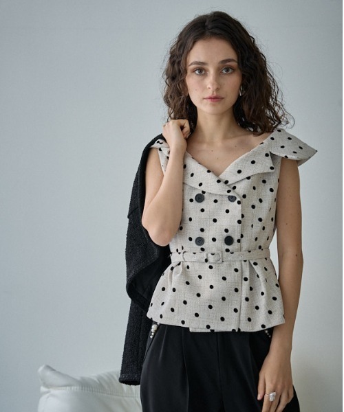 ERADIE（エラディエ） オフショルダーワイドカラー ERADIE ブラウス シャツ Off-shoulder wide collar TOP