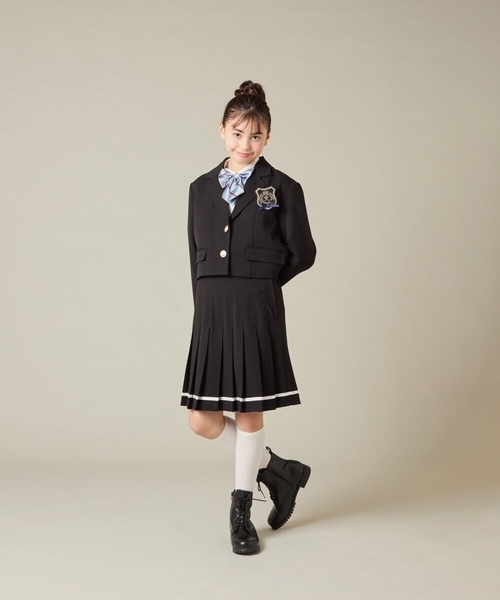 美品✨a.v.v フォーマルセットアップ 女の子 キッズ 120 a.v.v（アー・ヴェ・ヴェ） セレモニースーツ フォーマル 発表会 卒園
