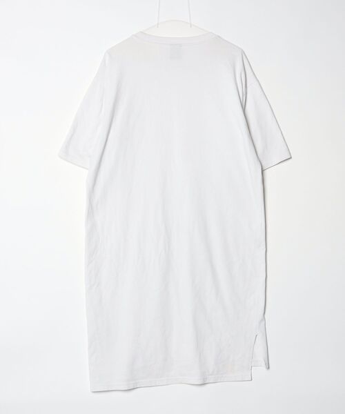新品未使用　New Balance レディース ワンピース M ホワイト New Balance（ニューバランス） Tシャツワンピース M ホワイト