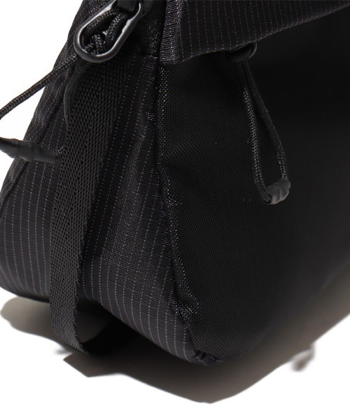 【お買い得】THENORTHEFACE ウエストポーチ　鳥柄　ノースフェイス お買い得】THENORTHEFACE ウエストポーチ 鳥柄 ノースフェイス