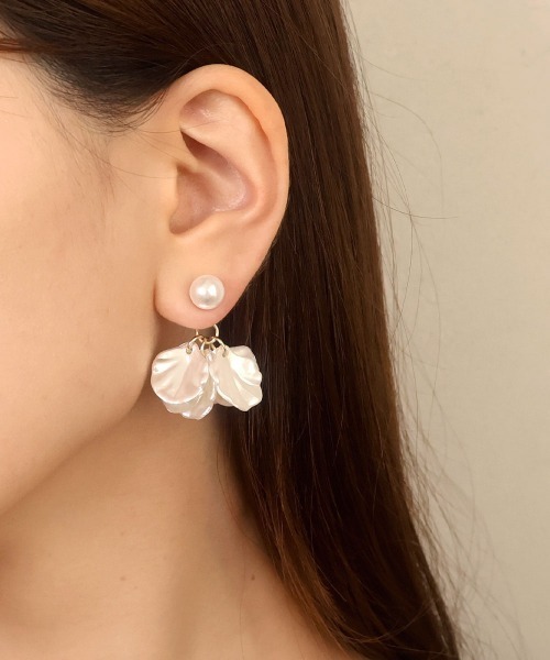 CEMO NEMO（セモネモ） ピアス シェル調 フラワー×パール バック