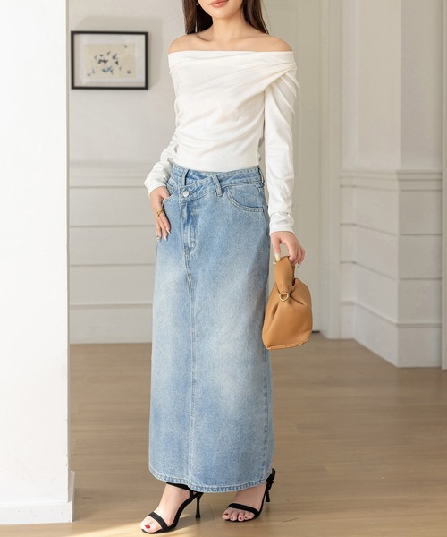 DAY CLOSET デニムスカート 斜めクロスデザインでウエスト綺麗魅せ DAY CLOSET デニムスカート 斜めクロスデザインでウエスト綺麗魅せ