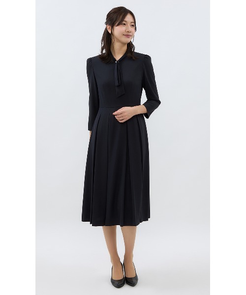 AOYAMA ワンピース 「WEB限定」ボウタイ付きボックスプリーツ