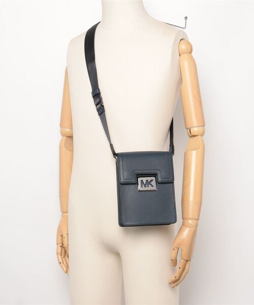 MICHAEL KORS（マイケルコース） ショルダーバッグ FREE ネイビー