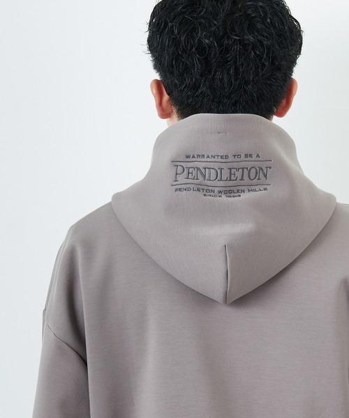 「PENDLETON」 プルオーバーパーカー M グレイッシュベージュ レディースの画像
