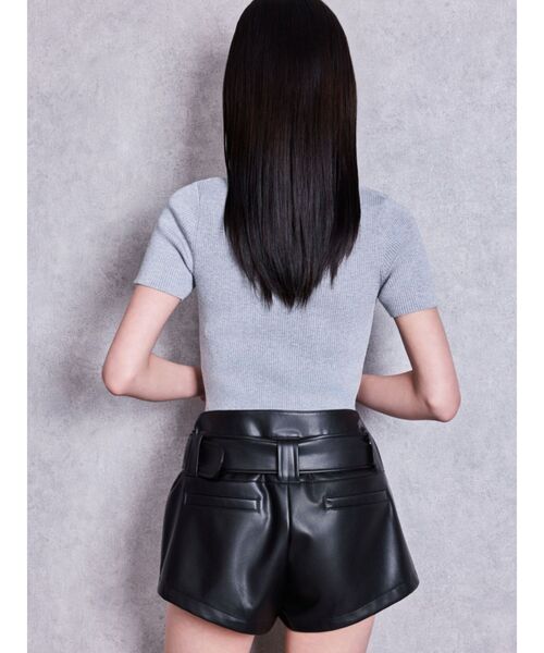 GYDA（ジェイダ） パンツ ベルト付きストレッチフェイクレザーショート