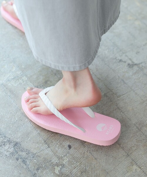 BEAMS ミュール New Balance〉に別注したホワイトミュールが5月27日に発売！｜BEAMS