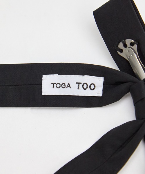TOGA PULLA ブローチ 「TOGA PULLA/トーガプルラ」Metal ribbon