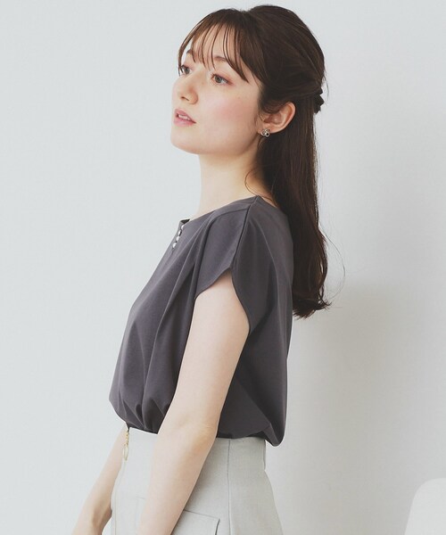 ビジュー付きドレープネックトップス index tシャツ 「6色展開/XS-3サイズ」キーネックビジュー