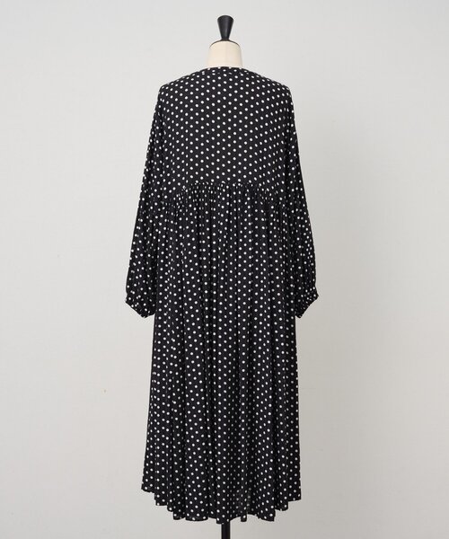®BEARDSLEY ドットギャザー ワンピース BEARDSLEY｜ドットギャザーワンピース | Rakuten Fashion(楽天