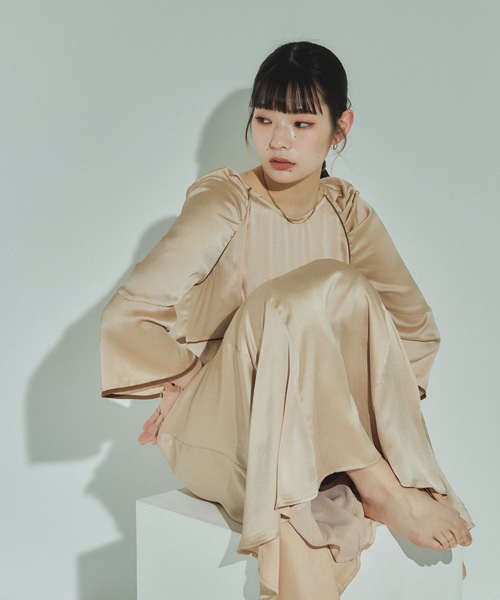 「niana」 長袖ワンピース M オレンジ レディースの画像