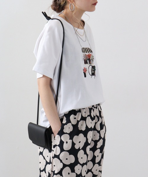 tシャツ EMAGO 裾ギャザー植木刺繍ドルマンＴ レディース 楽天市場】フラワーショップ刺繍ドルマンTシャツ emago