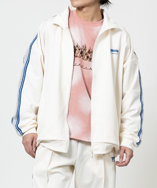 ホワイト フード付きジャケット THRASHER THRASHER（スラッシャー） 「at」「THRASHER ナイロンジャケット スノーボード