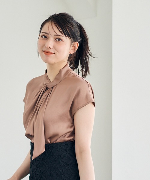 ADORE アドーア ライトジョーゼットボウタイブラウス フレンチスリーブ 近年 ADORE アドーア ライトジョーゼットボウタイブラウス フレンチ
