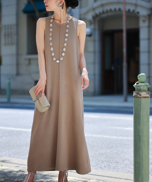 ワンピース カワイイの個性服を魅せる シンプルワンピース_3
