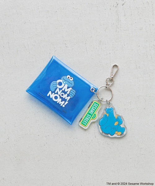 Me%（ミィパーセント） ポーチ 「セサミストリート」チャーム付き