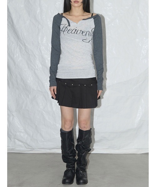 tシャツ 「FANCY CLUB」HEAVENLY OFF-SHOULDER LONG SLEEVE / 「ファンシークラブ」オフショルダーレタリング FANCY CLUB tシャツ 「FANCY CLUB」HEAVENLY OFF-SHOULDER LONG